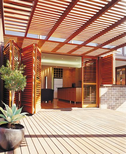 G+V House exterior detail view