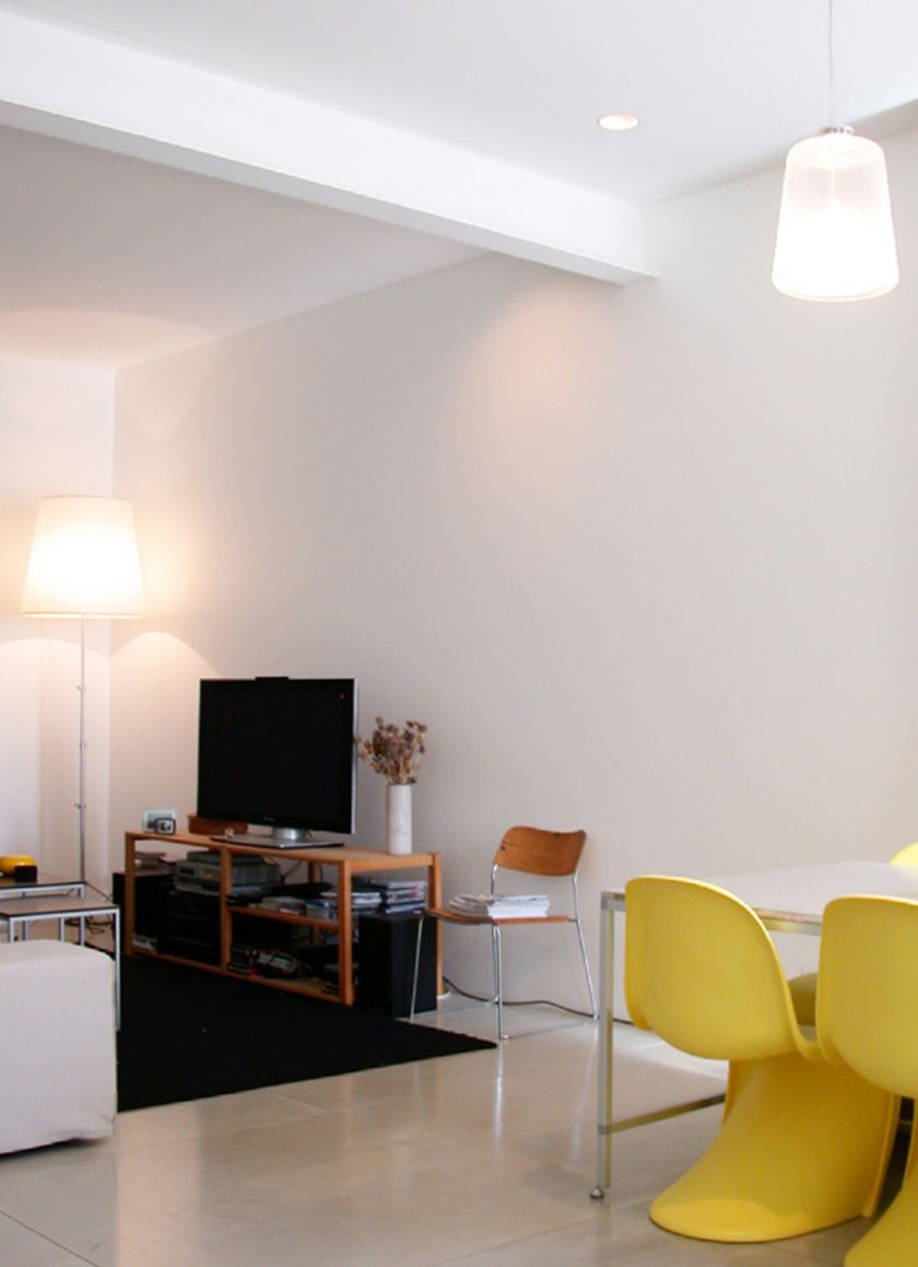 Gowing Don House living room view